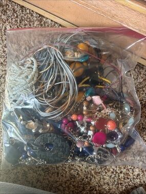 Mixed Color Women’s Fashion Jewelry Necklaces - Assortment